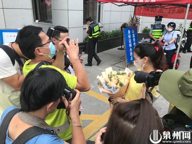 2020年福建泉州高考_骄傲!2020高考泉州理科第一名、文科第二名,均来自永