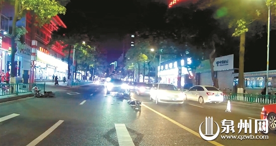 事故现场一片狼藉