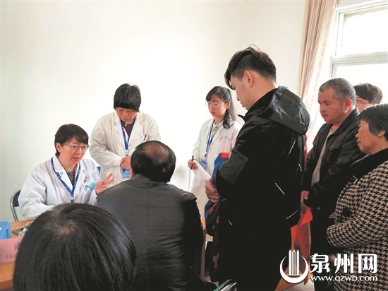 义诊团连续61年回乡义诊 