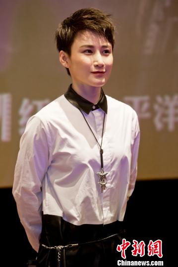 剧中佟莉的扮演者蒋璐霞表示，自己为了演好这个角色，焦虑到失眠了半年，拼到内分泌失调。　李南轩 摄