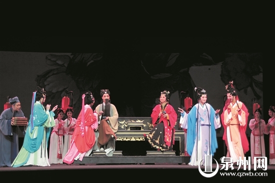 梨园戏《李师师》剧照 （早报读者供图） 