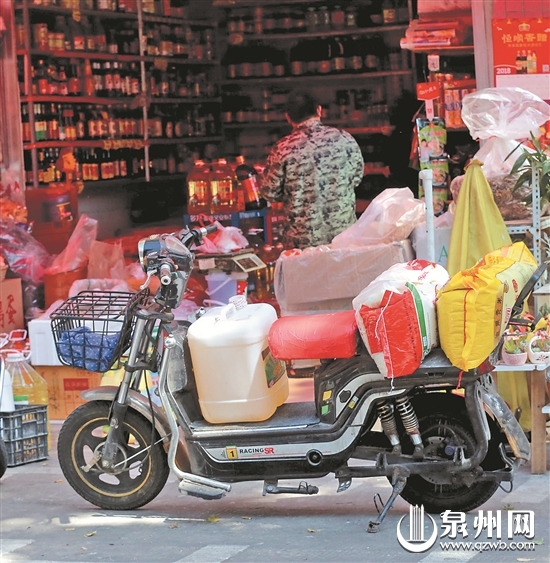 散装油多数销往小餐馆