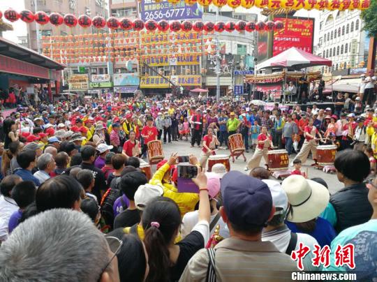 台湾大甲妈祖绕境盛况。(林群华摄) 林群华 摄