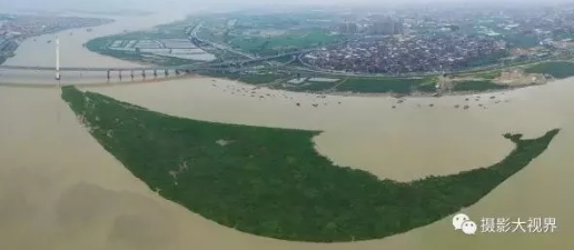 空中看泉州,我惊呆了!原来有这么多神奇的图案…… 空中看泉州,我惊呆了!原来有这么多神奇的图案……