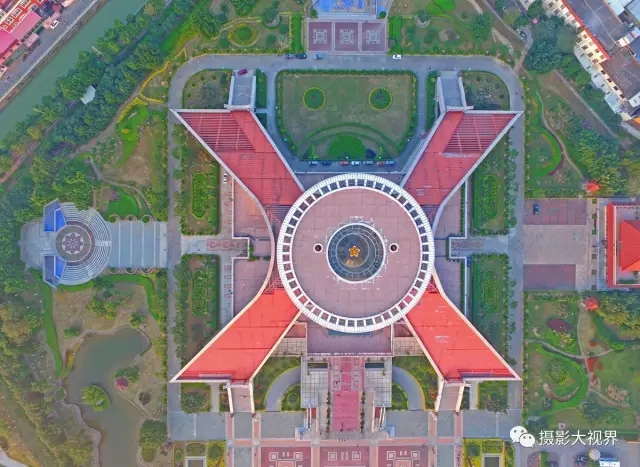 空中看泉州,我惊呆了!原来有这么多神奇的图案…… 空中看泉州,我惊呆了!原来有这么多神奇的图案……