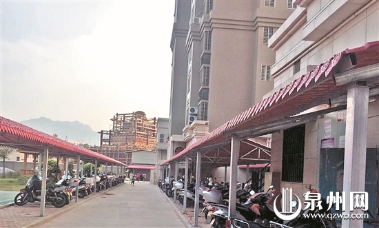 业主和物业众筹建成电动车停车棚 业主和物业众筹建成电动车停车棚