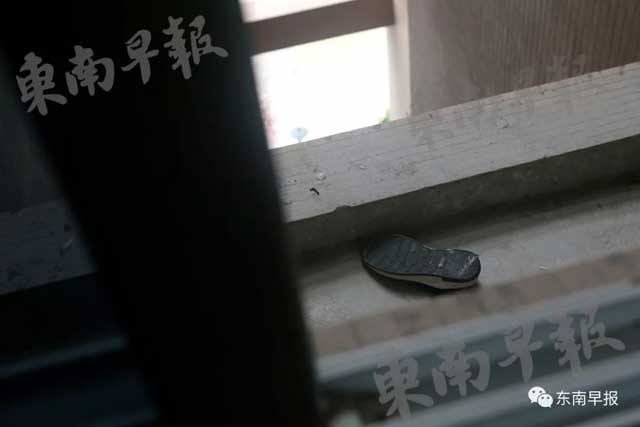 泉州浦西安置房,一老人不幸从7楼坠亡,事发时正在种花 泉州浦西安置房,一老人不幸从7楼坠亡,事发时正在种花