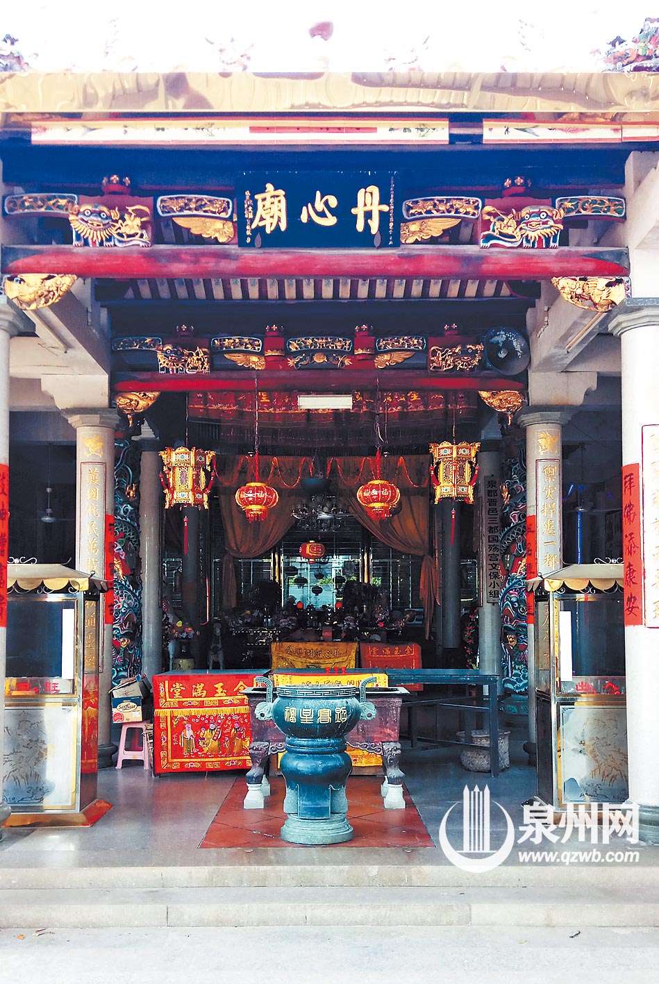 丹心庙即为国殇宫，是人们奉祀熊尚初的宫庙。