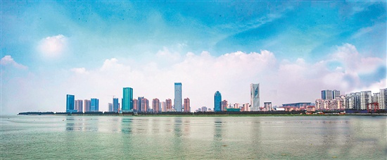 海丝新城风貌也日渐成型。 （蔡东 摄）