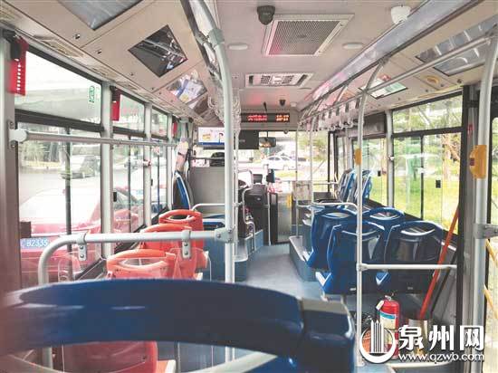 一路仅有一乘客 公交为何少人坐? 一路仅有一乘客 公交为何少人坐?