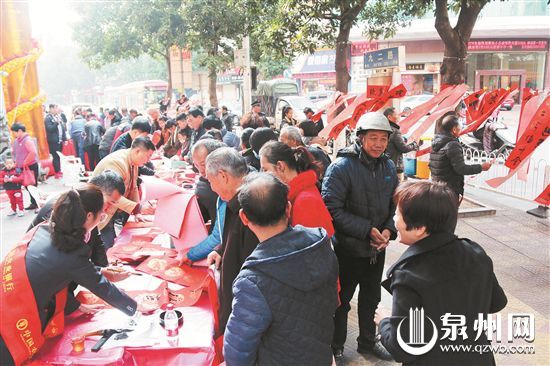 活动现场十分火爆