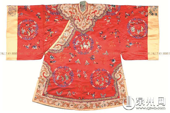 清晚红色缎纹二十四孝纹女袄 