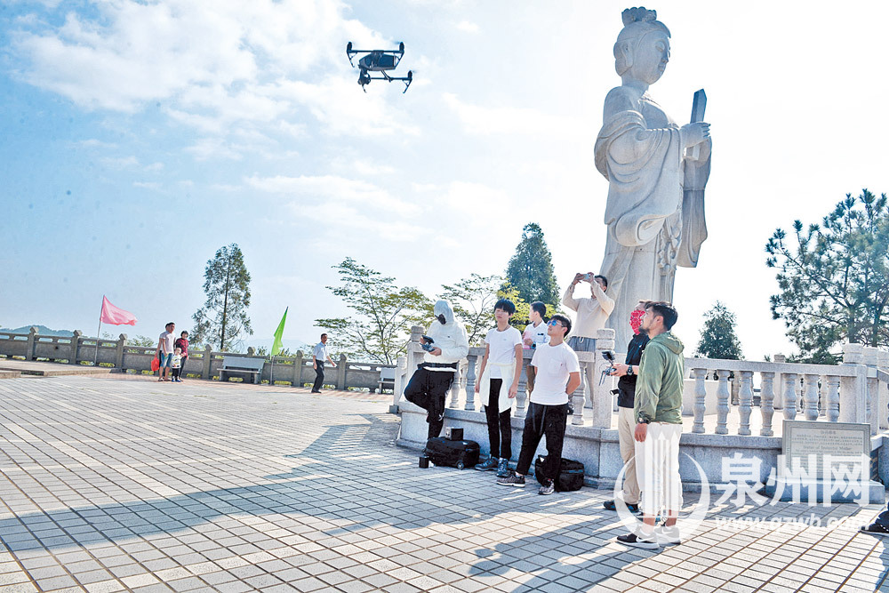 《航拍中国》栏目组在泉州拍摄中