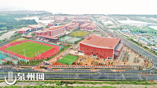 福大晋江科教园区体育馆整体设计风格与晋江科教园区融为一体 福大晋江科教园区体育馆整体设计风格与晋江科教园区融为一体