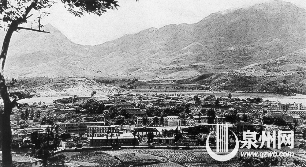 1949年5月10日,第八支队第四团首先攻克的安溪县城。 1949年5月10日,第八支队第四团首先攻克的安溪县城。