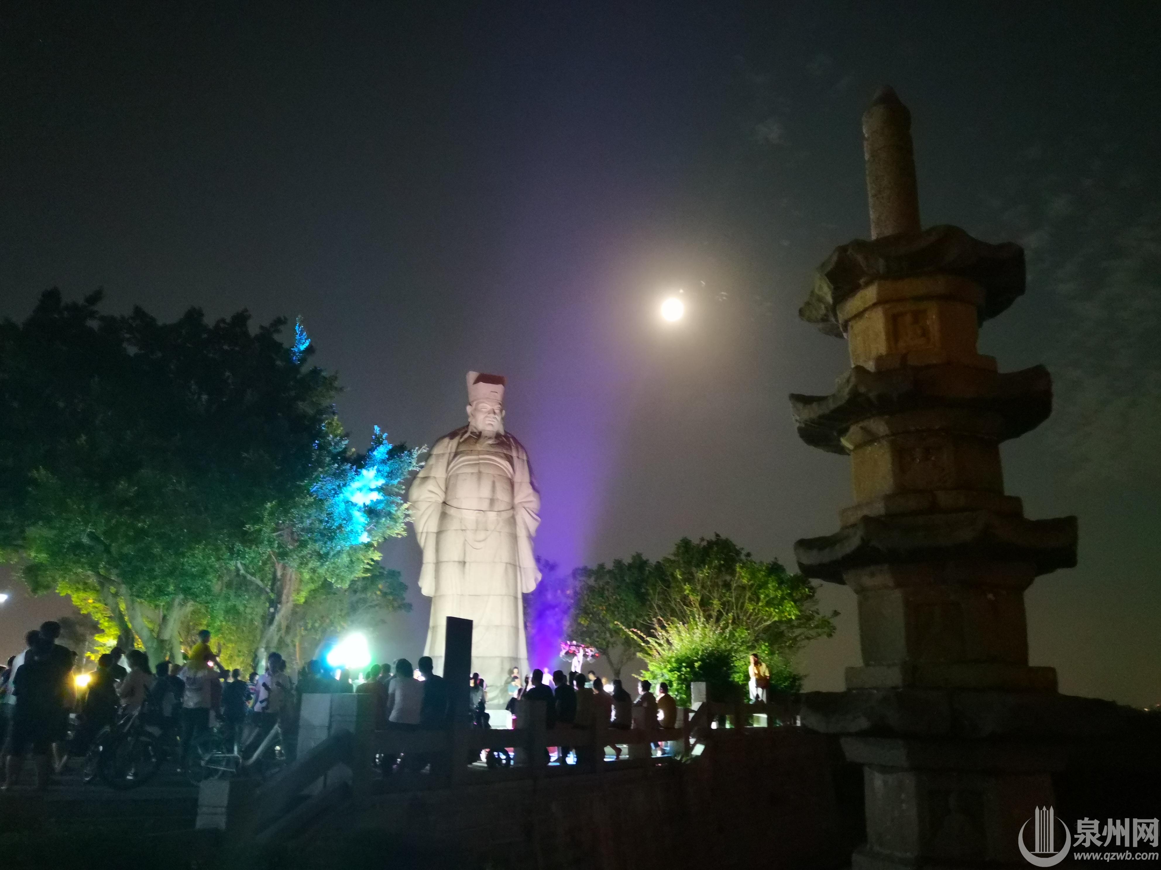 农历十六的洛阳桥 人佛共渡佳节 -泉州网|泉州晚报社|泉州今日头条