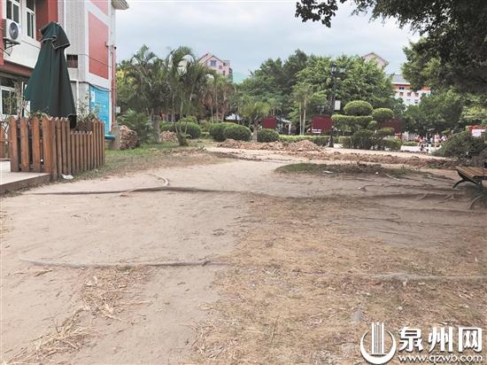 百姓舞台改造前