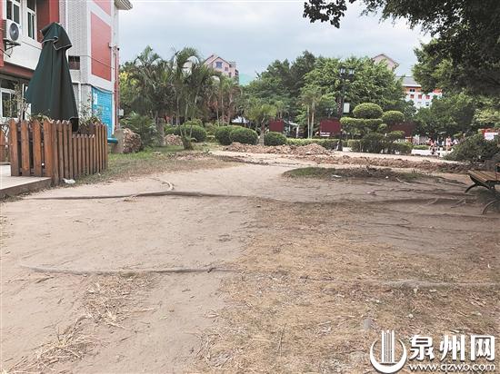 闲置空地改造成百姓舞台