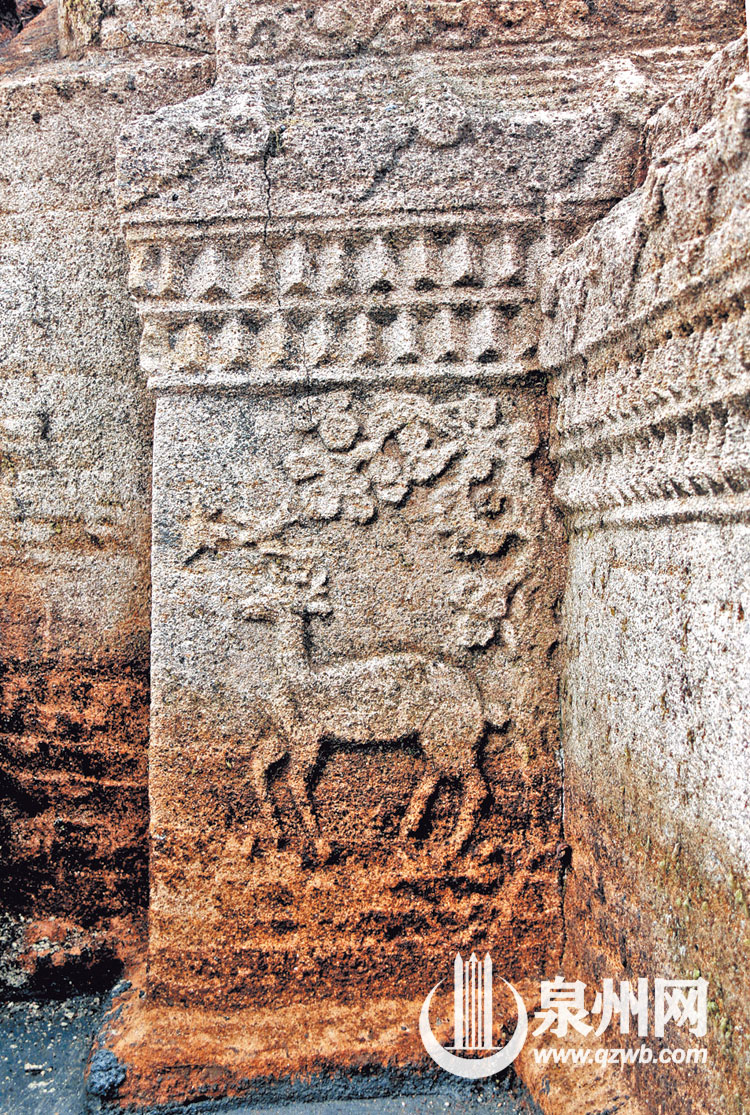 浮雕保存相对完好