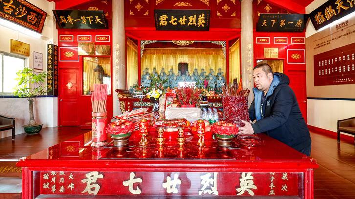 全国唯一一座纪念中国人民解放军的庙宇迎来新守庙人——“这座庙，我会一直守下去”