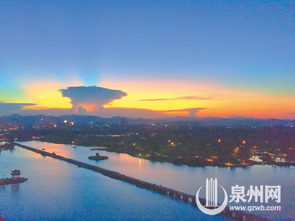 任风云变幻,我自岁月静好。 任风云变幻,我自岁月静好。