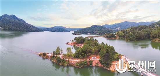 小岛若蝴蝶 翩翩“舞”库区 