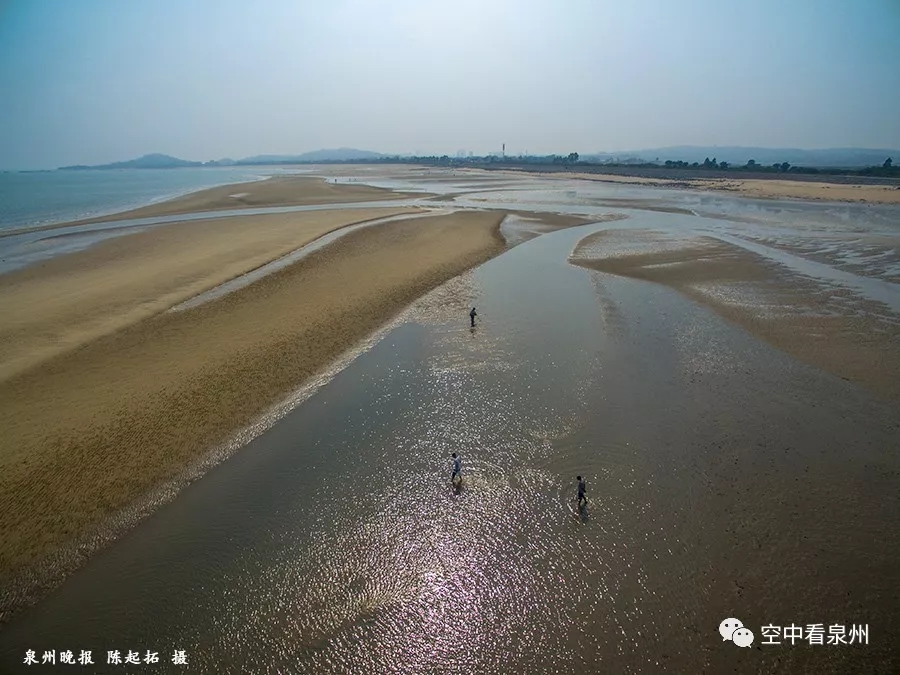 航拍 | 月亮湾旁,籍籍无名的沙洲那么美…… 航拍 | 月亮湾旁,籍籍无名的沙洲那么美……