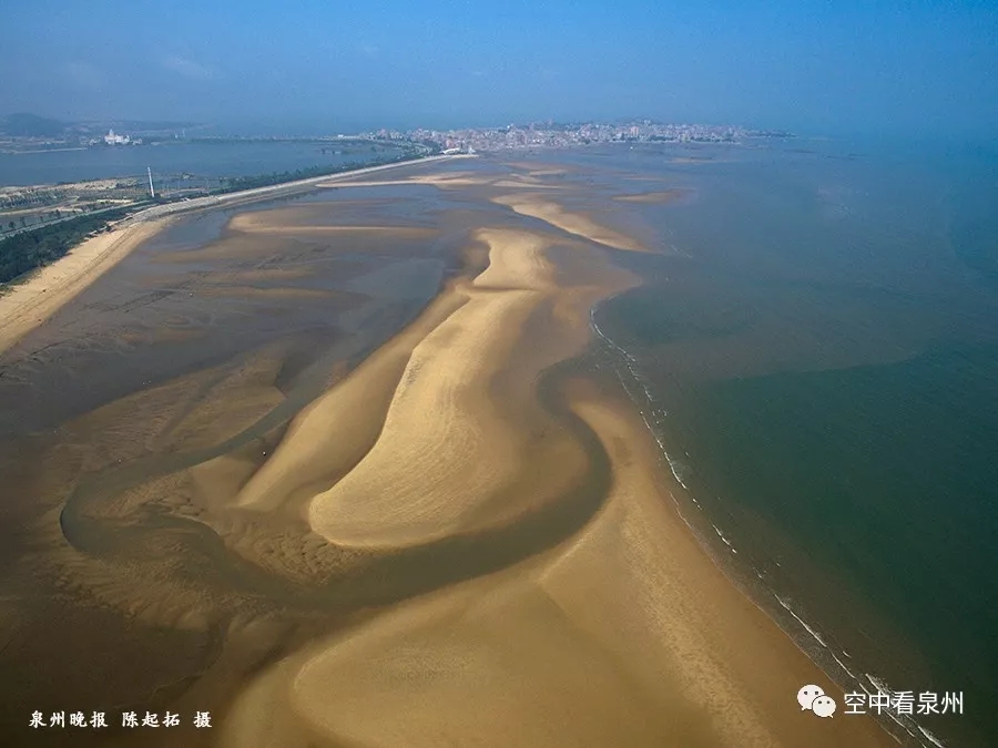 航拍 | 月亮湾旁,籍籍无名的沙洲那么美…… 航拍 | 月亮湾旁,籍籍无名的沙洲那么美……