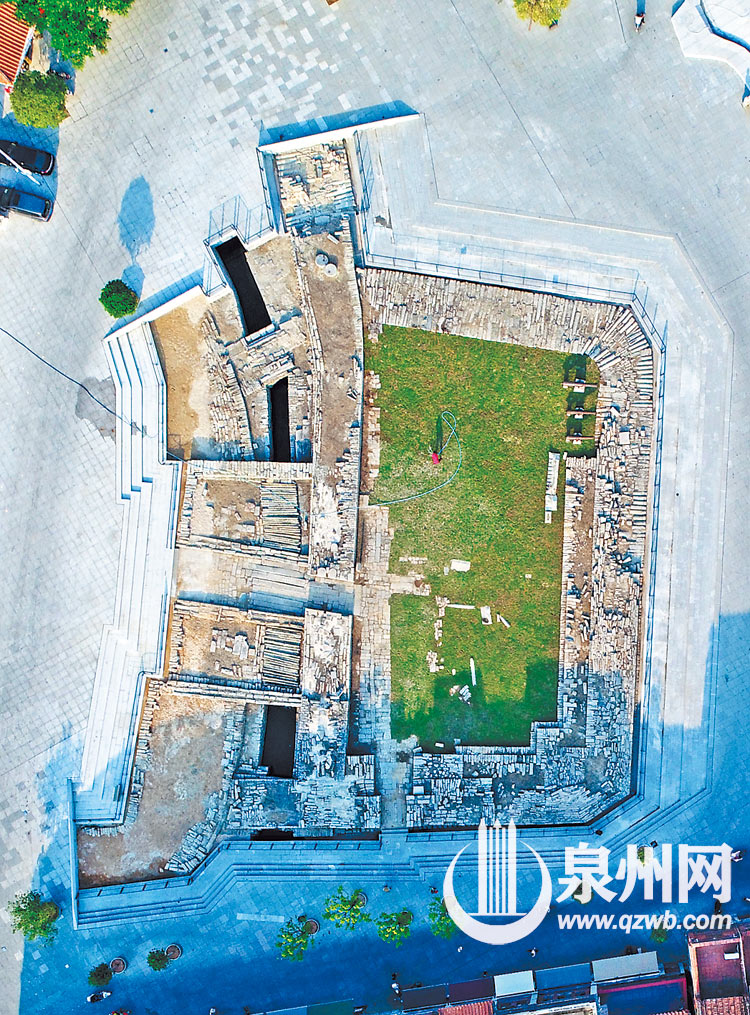 俯瞰城南德济门遗址,你是不是看到一个背着书包的“古代人”? 俯瞰城南德济门遗址,你是不是看到一个背着书包的“古代人”?