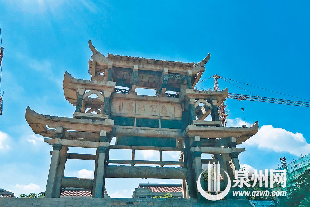 东门外的“急公尚义”坊