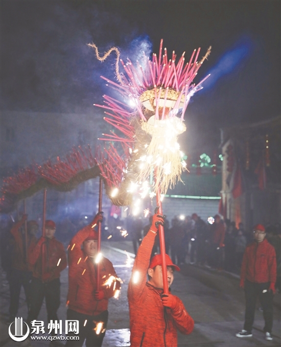 山海同欢乐 盛世闹元宵