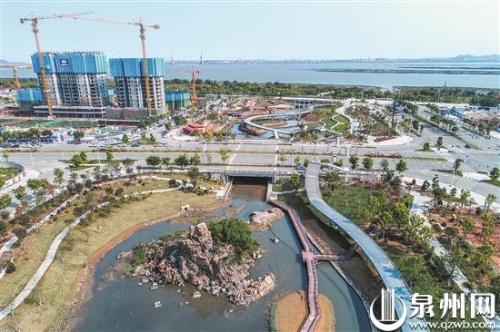 桂屿公园段两处亲水景观基本建成 （陈起拓 摄）