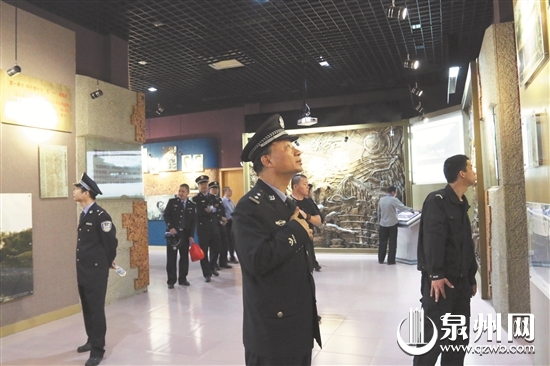 参观革命英烈纪念馆 参观革命英烈纪念馆