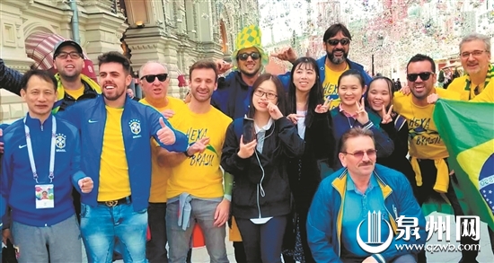 俄罗斯世界杯大幕拉开 红场成为全世界球迷的“秀场”